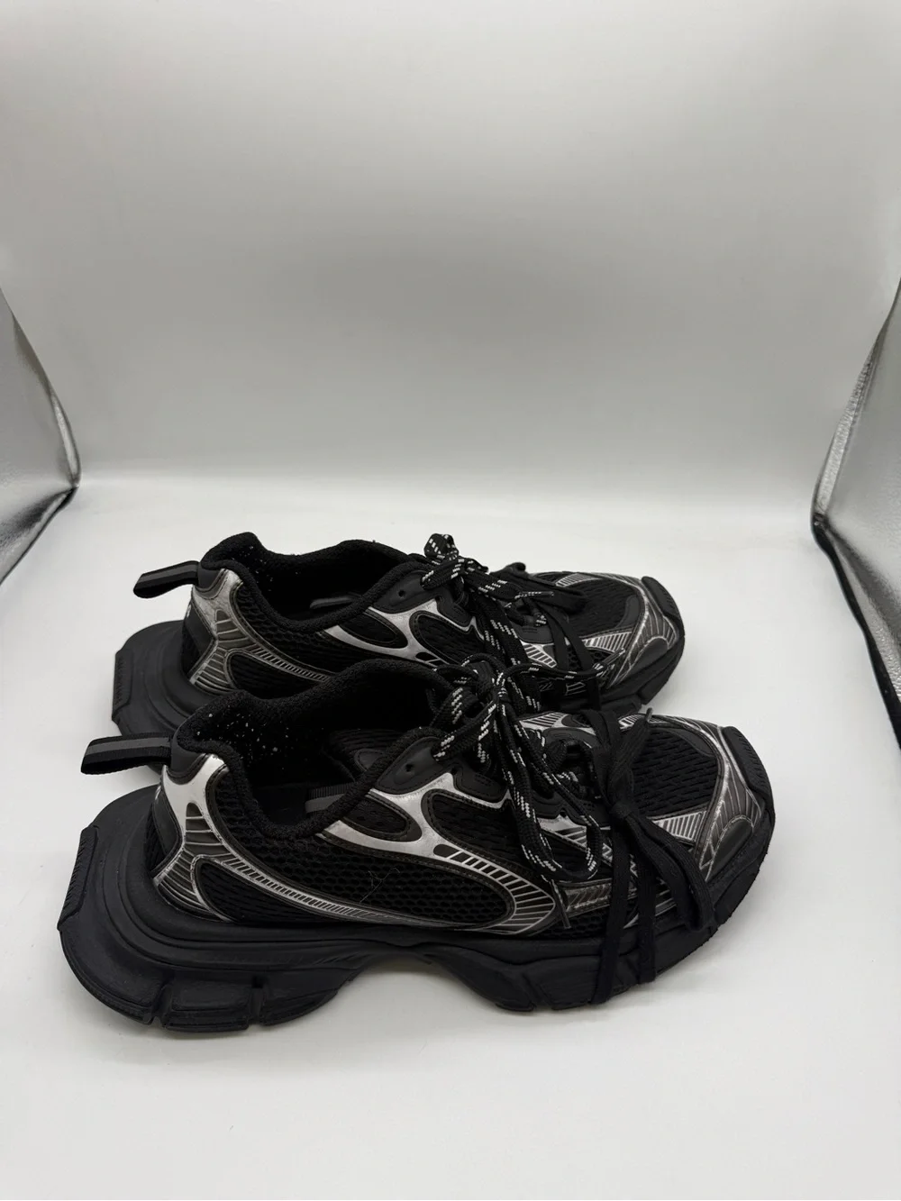 Balenciaga 3xl Worn Out Sneaker